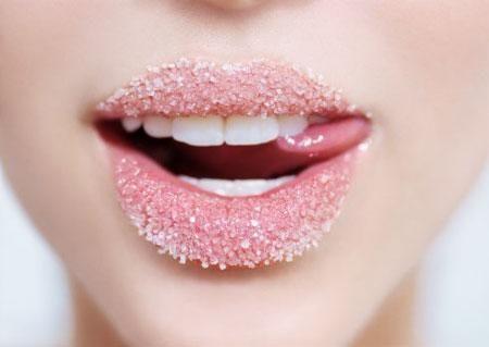   Makeup on Some Factors That Lead To Chapped Lips Are