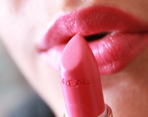 Loreal Makeup on Pros Of L   Oreal Colour Riche Lip Color     Wisteria Rose