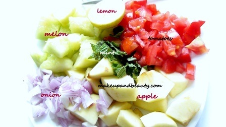 Onions, apples, melons, lemon, tomatoes and mint leaves