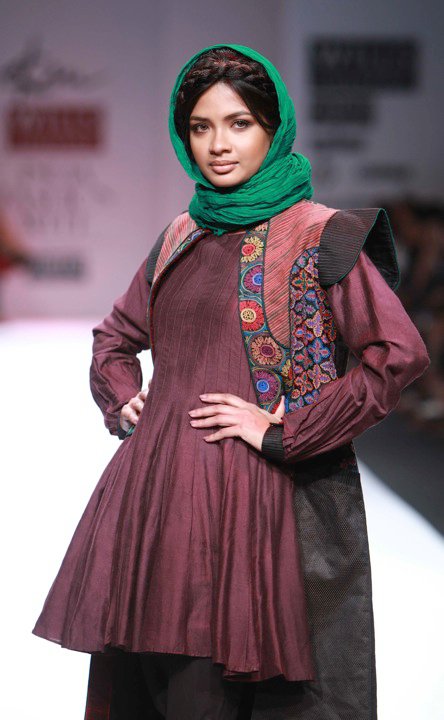 Ekru By Ruchira and Ekta Wills India Fashion Week 