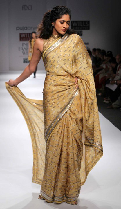 Puja Arys Wills india Fashion Week 2010