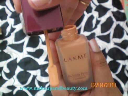 Lakme Invisible Foundation