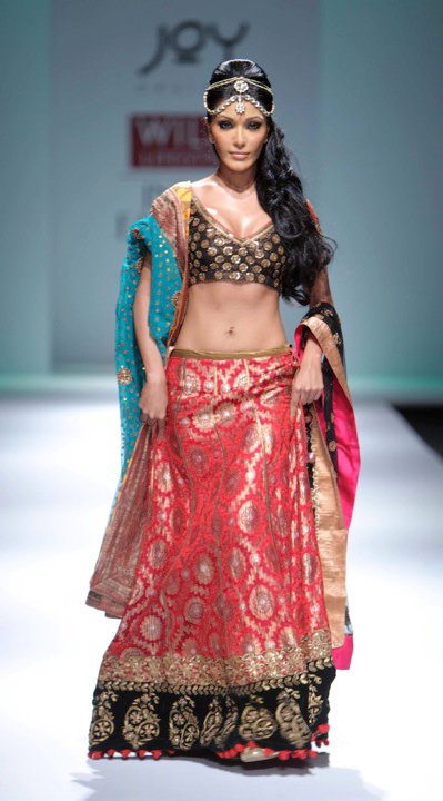 Wills Lifestyle India Fashion Week- Bridal 8