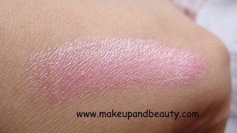 Clinique Bamboo Pink Swatch