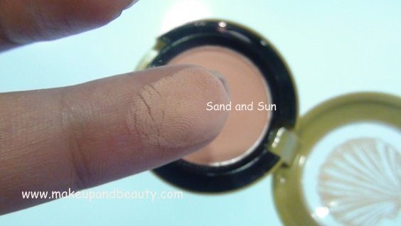 Sand and Sun Eyeshdow