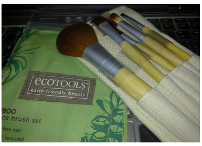 Ecotools Brush Set