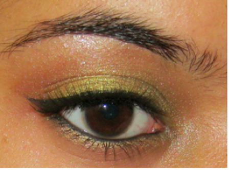 Golden eye makeup