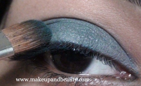 Blue Dahlia Eye Makeup - teal all over the lid