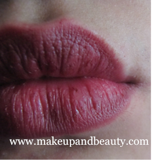 Colorbar Lipstick 04m blush on lips