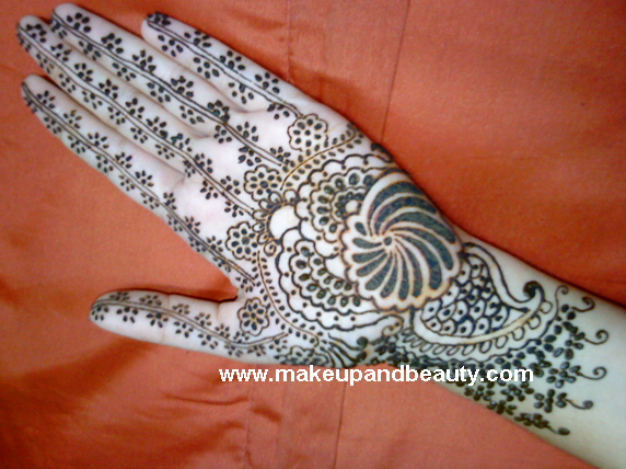 henna mehendi design9