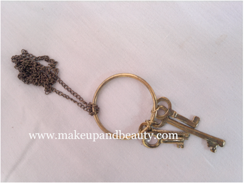 keys necklace