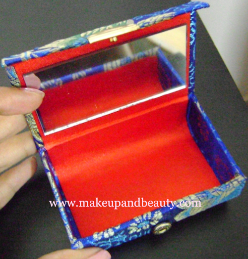 lipstick box