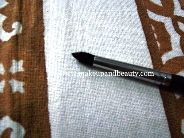 Chisel fluff and pointed crease duet