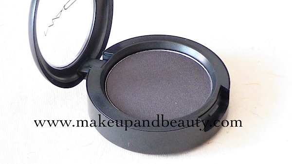 mac mega metal shadow unflappable swatch