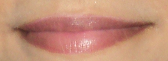gloss on lips