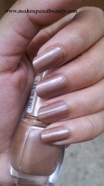 Lakmé Absolute Fast and Fabulous Nail Color Flaming Apricot Review