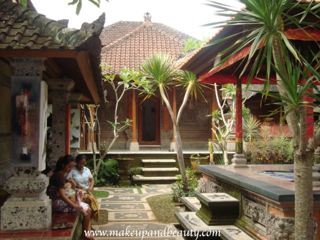 A typical Balinese house.