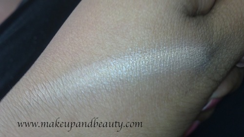 Chambor Touchup concealer stick swatch
