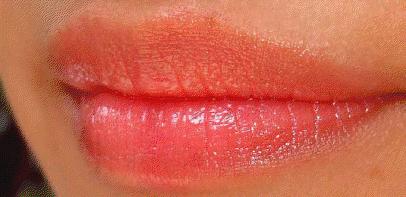 Revlon Colorburst Lipgloss lipswatch