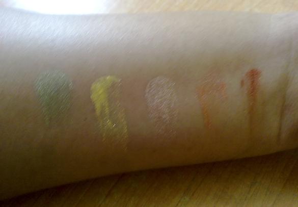 faces stackable eyeshadow swatch