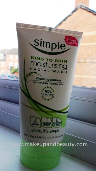 Simple kind To Skin Moisturising Facial Wash