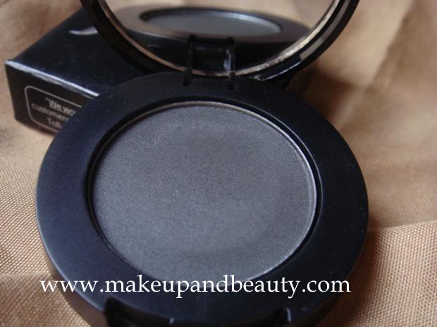 Faces Eye Shine Single Eyeshadow #04 Black review and swatches
