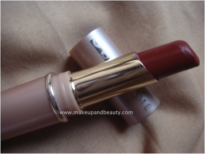 lakme 9 to 5 lipstick red hot review, swatch