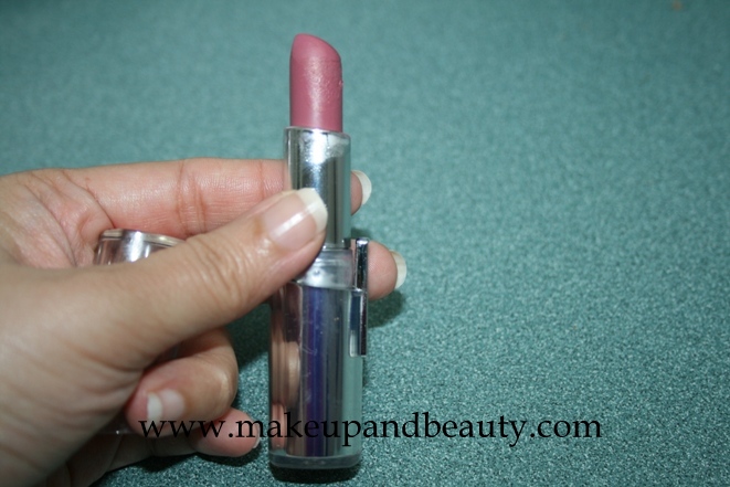 berry lipstick