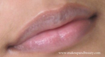 Clarins Moisture Replenishing Lip Balm