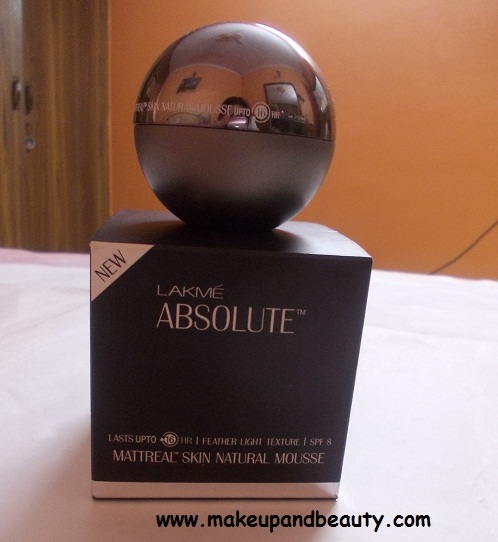 Lakme+Absolute+Mattreal+Skin+Natural+Mousse