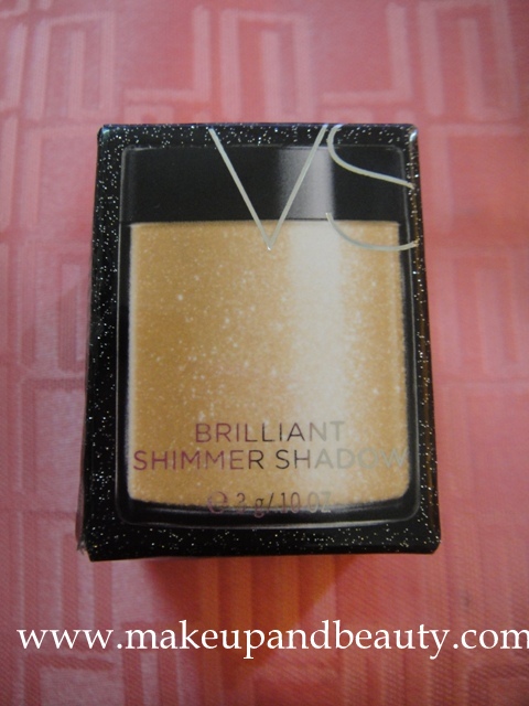 Victoria’s Secret Brilliant Shimmer Shadow in Gold Dust Review
