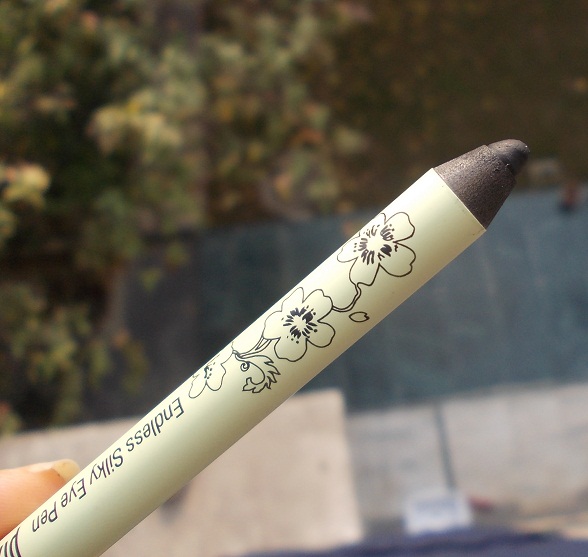 Pixi Endless Silky Eye Pen No.1 Black Noir Review