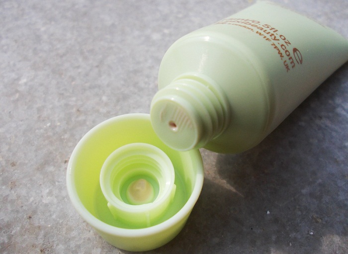 Pixi Flawless and Poreless Primer 