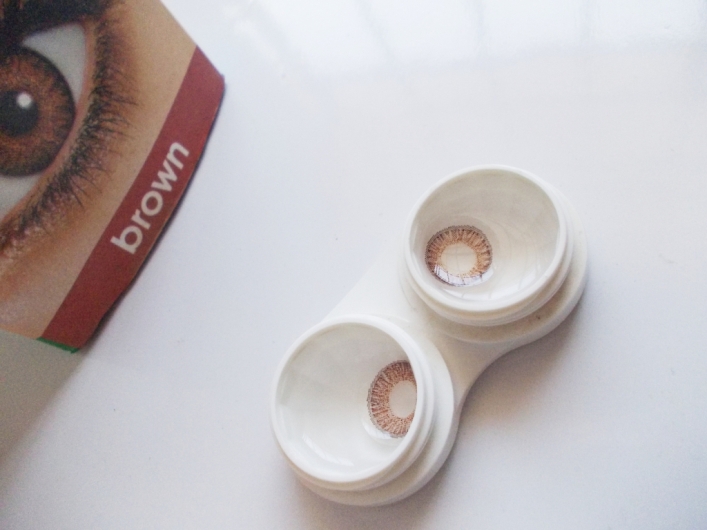 Ciba Vision FreshLook ColorBlends Brown Contact Lens