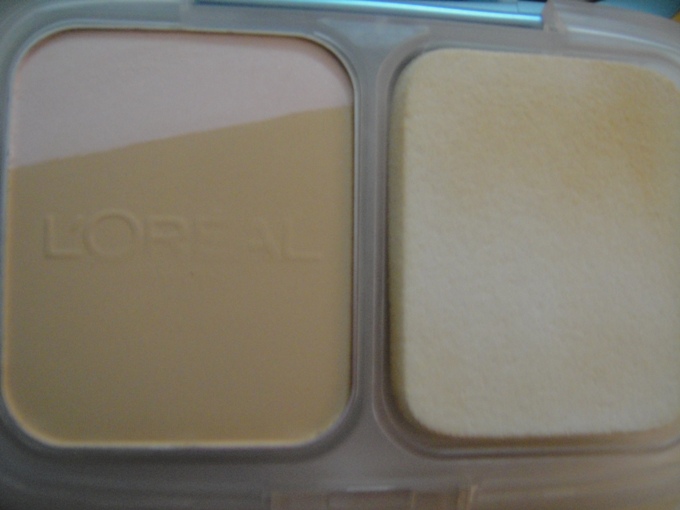 L’Oreal Paris White Perfect Pearl Duo Powder Foundation Review