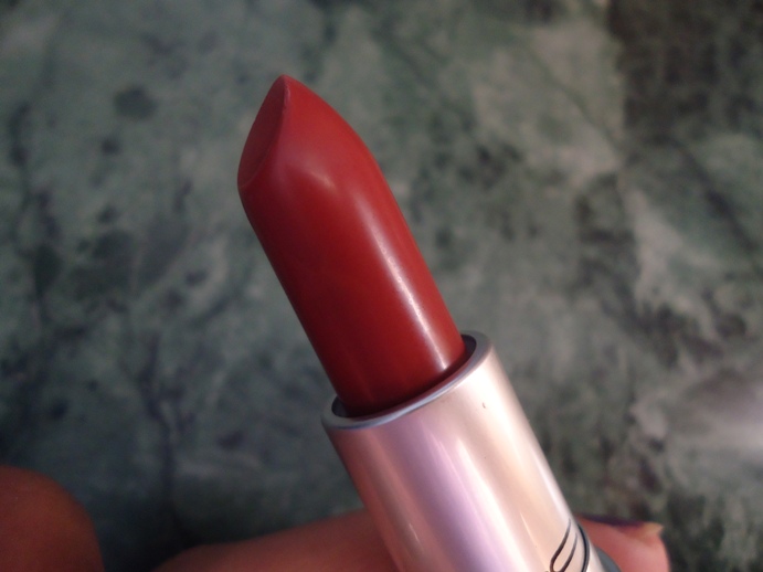 MAC Retro Lipstick Review and Swatches