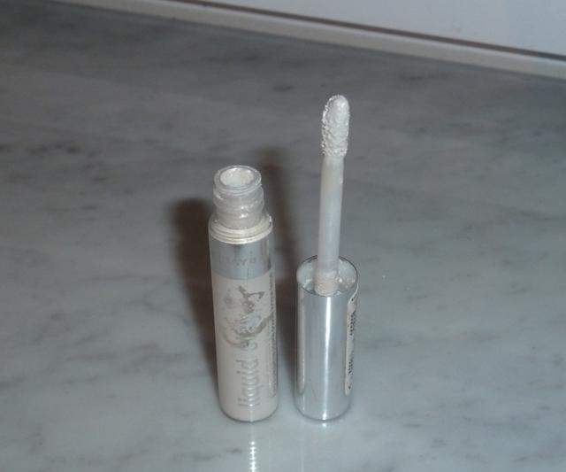 Maybelline Liquid Stay Eyeshadow Forever Frost
