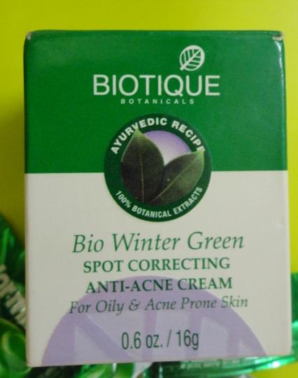 Biotique Bio Winter Green Spot Correction and Anti Acne Cream