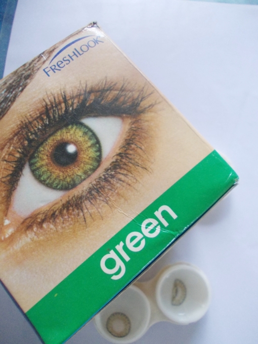 Ciba Vision FreshLook ColorBlends Green Contact Lens