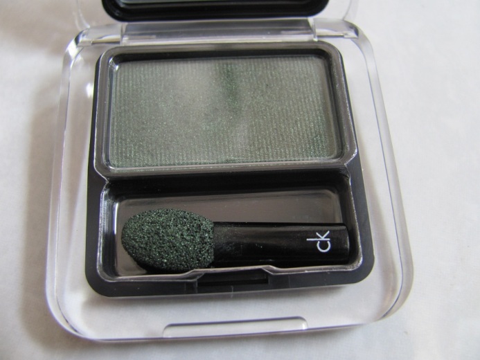 Calvin Klein Tempting Glance Intense Eyeshadow - Emerald Green