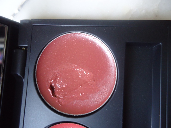 Inglot Freedom System Round Lipstick #61 Review
