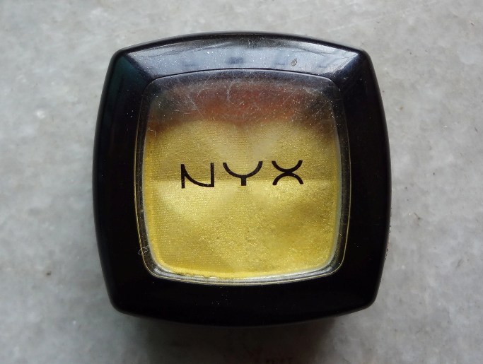 NYX+Single+Eyeshadow+in+Shade+#ES81+Chick
