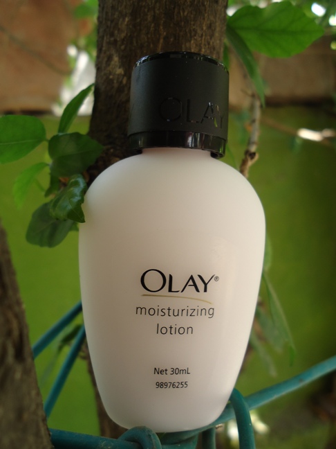 Olay Moisturizing Lotion Review