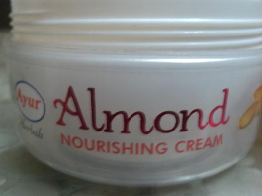 ayur almond nourishing cream