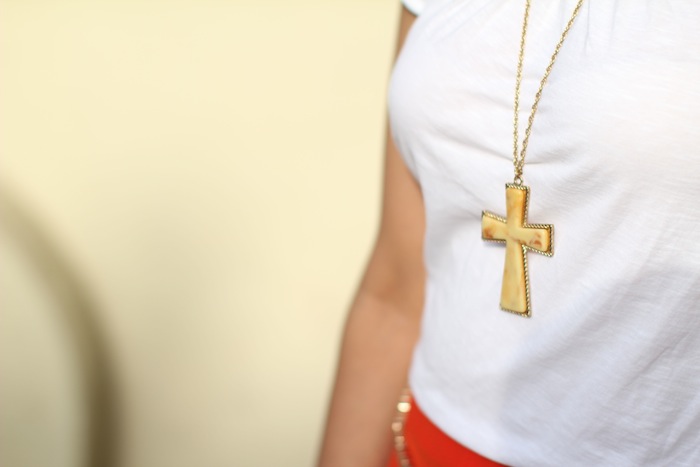 forever 21 cross necklace