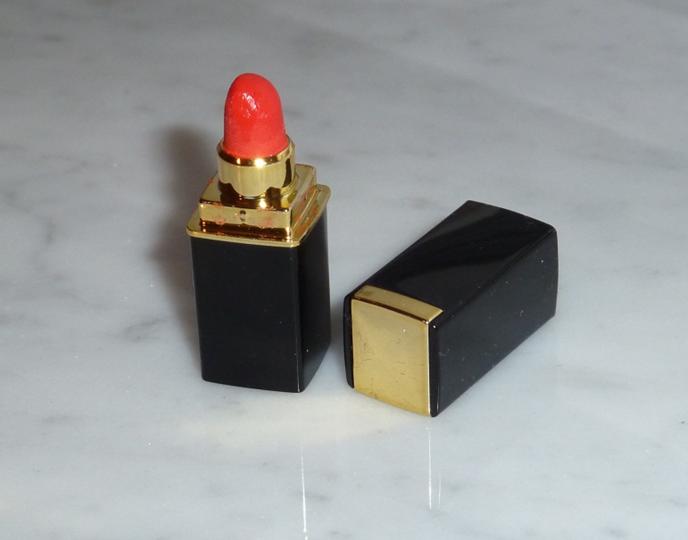 Lancome Mini Lipstick in 46 Rouge Symbole