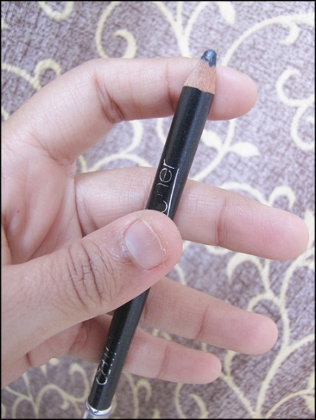 Catrice Smokey Eye Pencil in The Black Earl