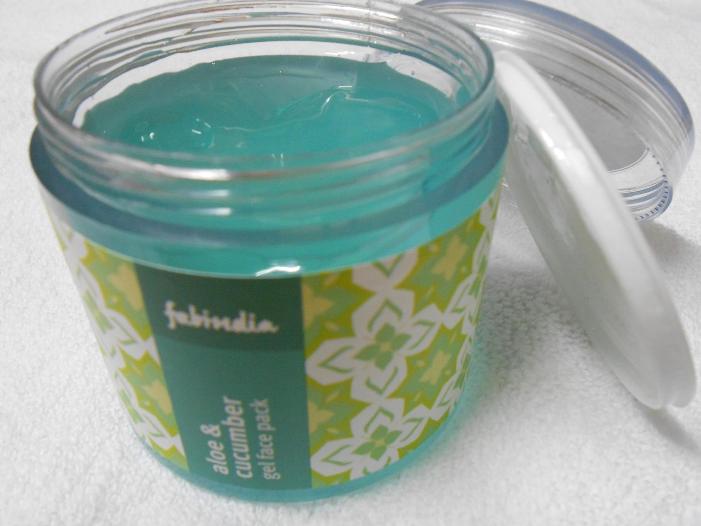 Fab India Aloe and Cucumber Gel Face Pack