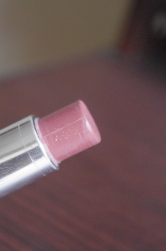 Streetwear lipstick in sweet raisin 