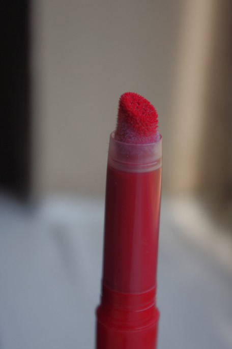 Lakme Aqua Shine Lip Color Scarlet